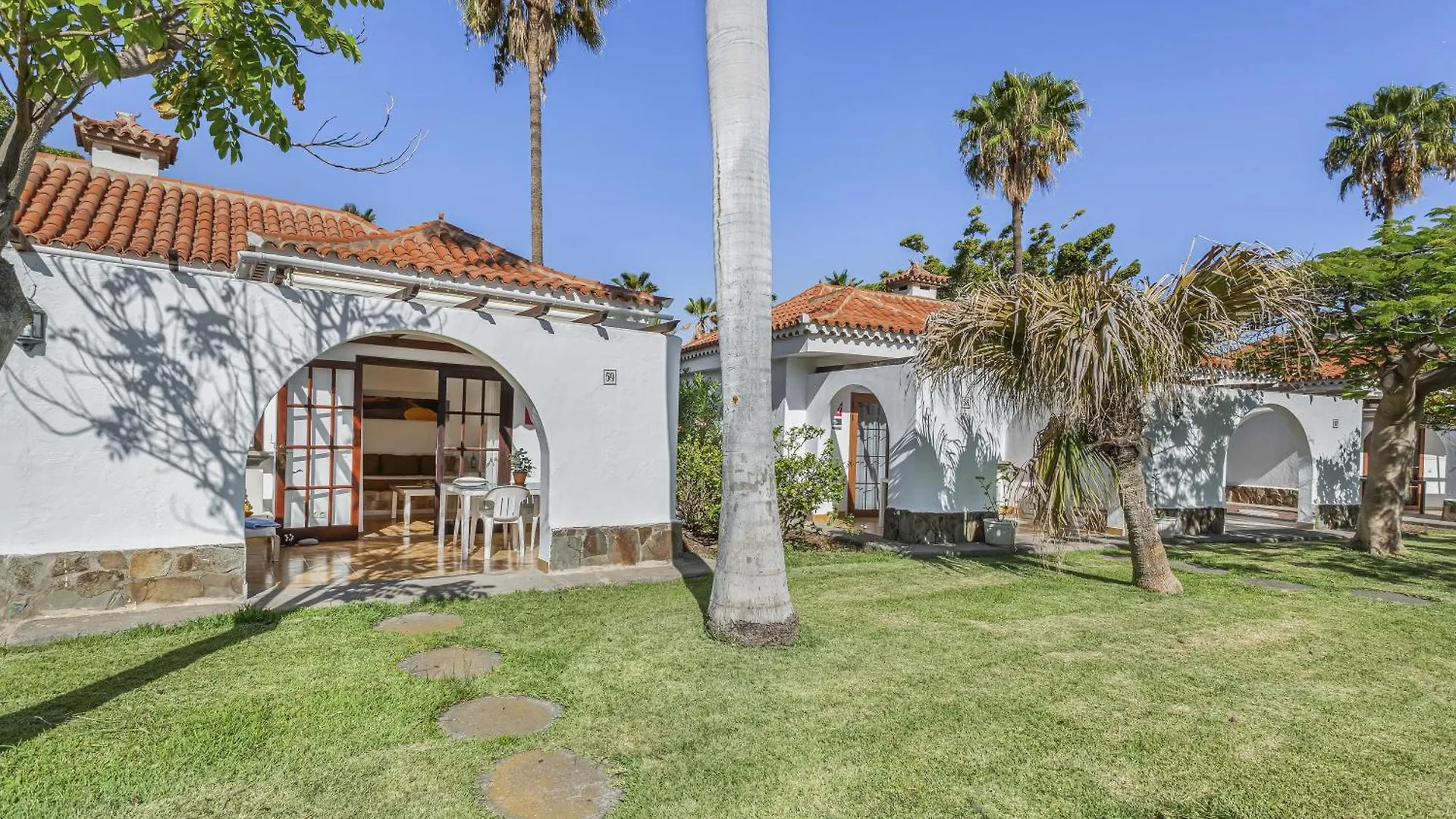 Holiday park Precioso Bungalow En Maspalomas San Bartolome de Tirajana  Spain